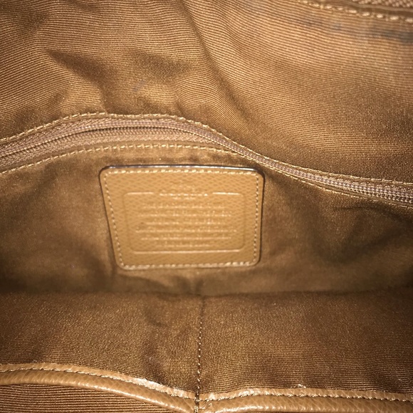 Coach purses - Picture 2 of 3